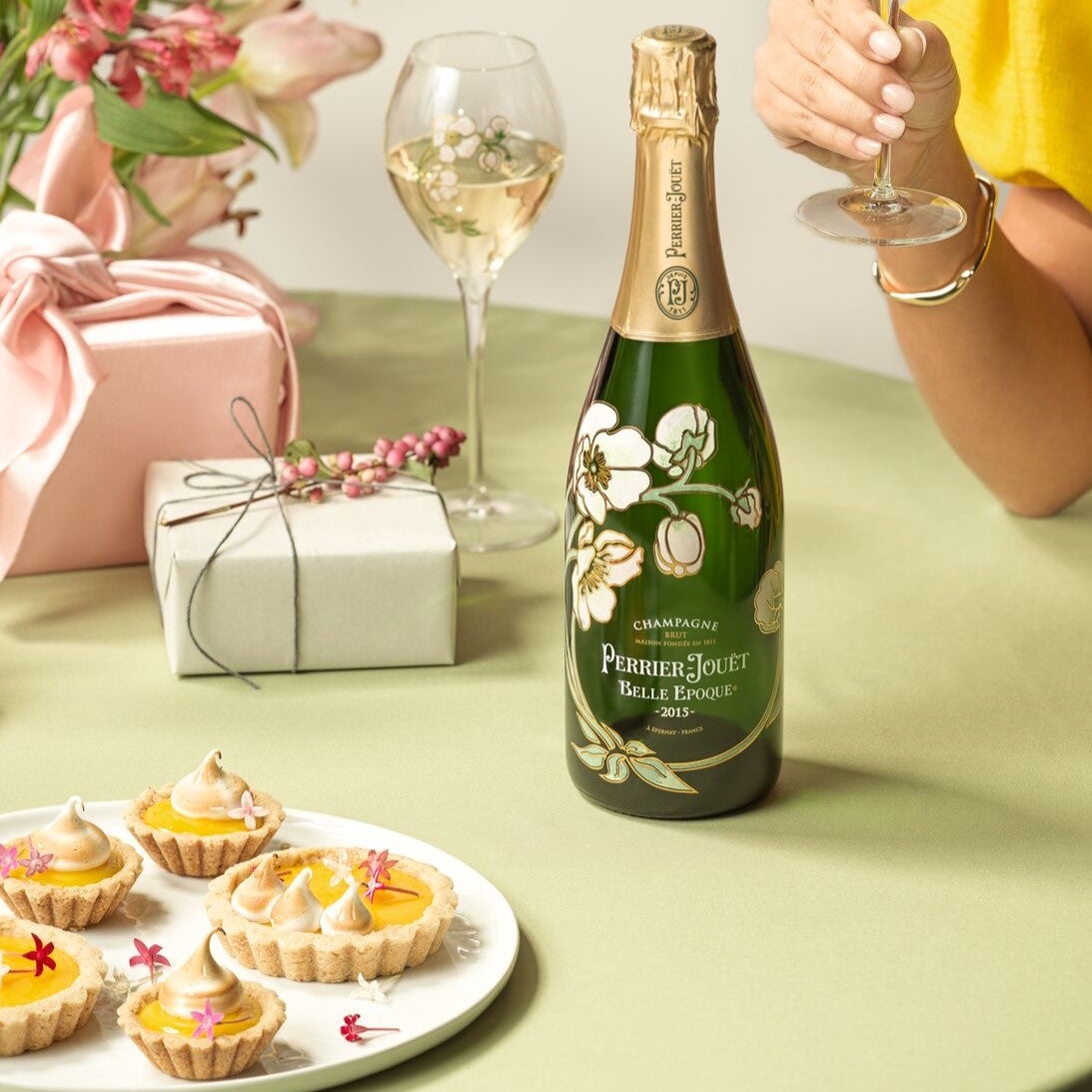 Mother's day celebration with Perrier-Jouët Belle Epoque