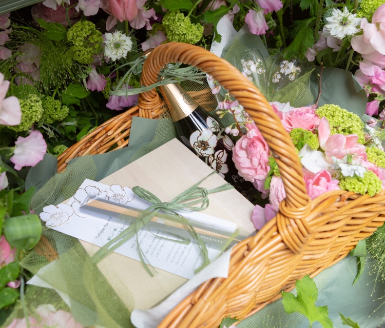 Perrier-Jouët Belle Époque Brut Gift Packaging