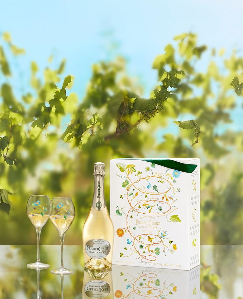 Limited Edition Blanc de Blancs Giftbox with 2 flutes Marcin Rusak 