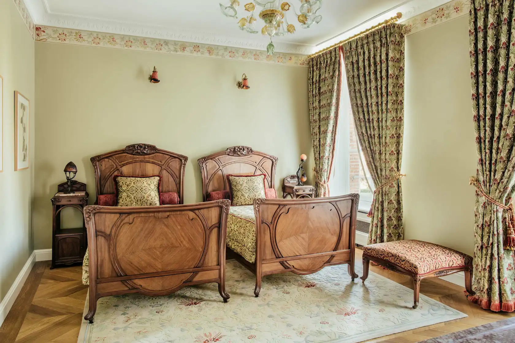 Private Room at Maison Belle Epoque
