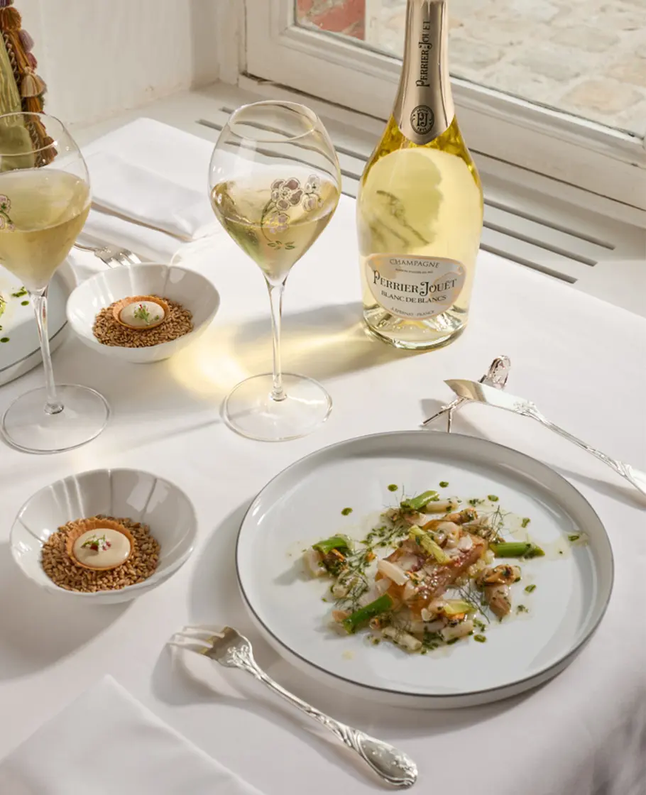 Red mullet in jelly with fennel and star anise, Shellfish in marinière style, baby leeks